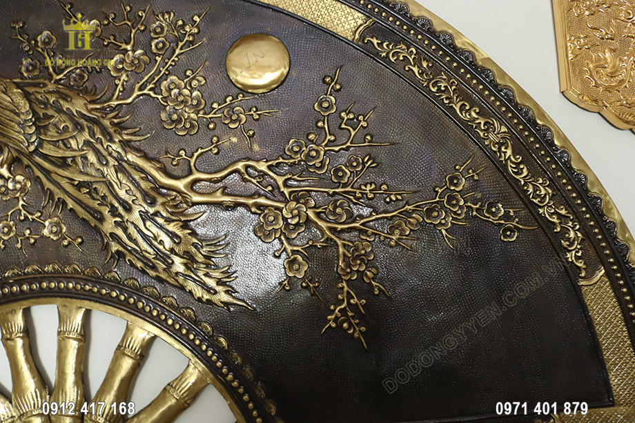 Vật phẩm thường được treo tại ph&ograve;ng kh&aacute;ch, ph&ograve;ng ngủ, thư ph&ograve;ng hay ph&ograve;ng thờ